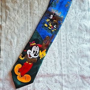 Disney Tie